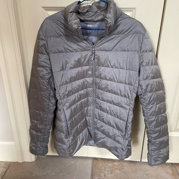 Uniqlo packable light jacket - Picture 1 of 3